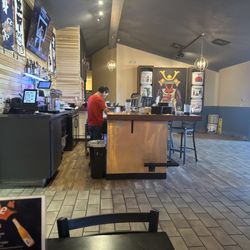 Koi Ramen & Sushi - Sushi bar