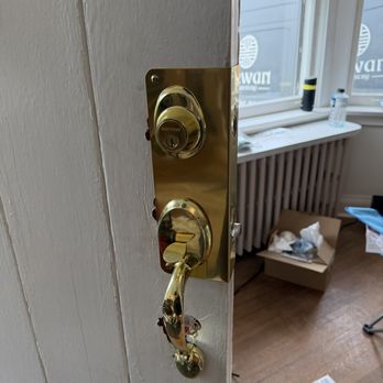 Locksmith Boys - Installed a new deadbolt with a wrap-around reinforcement plate for improved door security and durability. - Keys & Locksmiths Near Me - Toronto, Ontario Locksmith Boys - Installed a new deadbolt with a wrap-around reinforcement plate for improved door security and durability. - Keys & Locksmiths Near Me - Toronto, Ontario