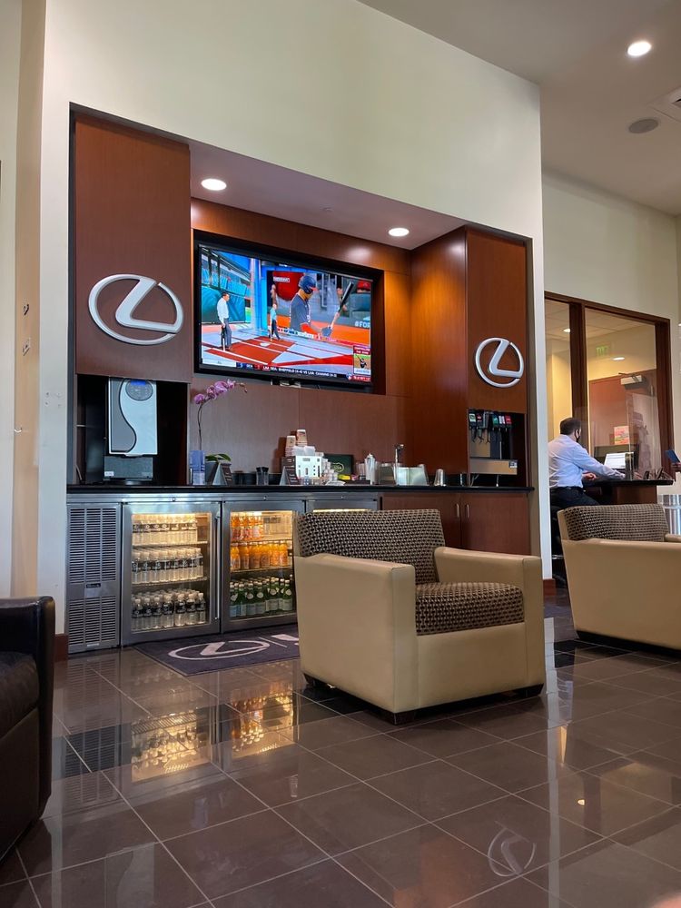 LEXUS OF GREENWOOD VILLAGE Updated July 2024 87 Photos & 275
