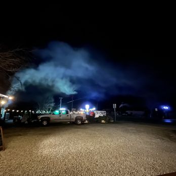 Double D BBQ - smoke coming out of a truck - Barbeque Near Me - Bluff Dale, Texas