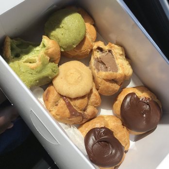 Liliha Bakery - Bakeries Near Me - Honolulu, Hawaii