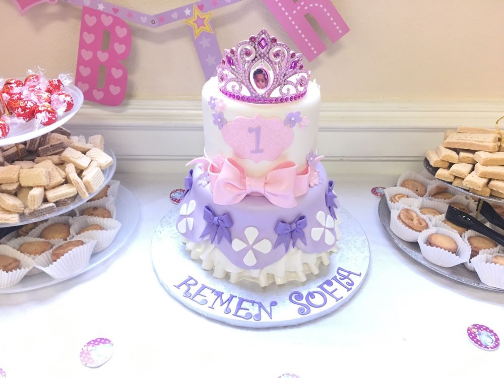 LILY’S CAKES 87 Photos & 103 Reviews 360 W Central Texas Expy