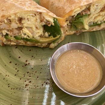 Nalu Vida - Breakfast Burrito - Bars Near Me - Venice, California