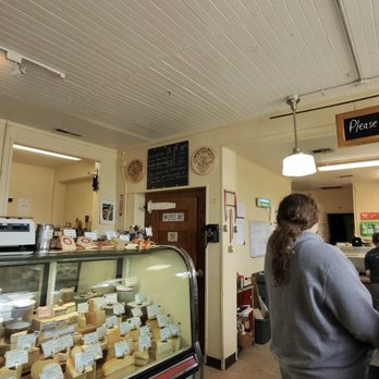 Rogue Creamery - Cheese Shops Near Me - Central Point, Oregon
