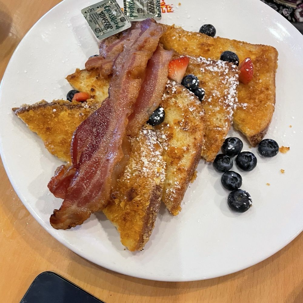 Atomic Omelette And Grill - Hawaiian French toast - Breakfast & Brunch Near Me - Corpus Christi, Texas Atomic Omelette And Grill - Hawaiian French toast - Breakfast & Brunch Near Me - Corpus Christi, Texas