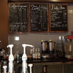 The Simple Brew - Inside - moore location