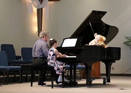 Piano Lessons For All Ages And Abilities - John Douglas - Rancho Piano - Whether you are a beginner, intermediate, or advanced student, child or adult, piano lessons with John Douglas can help you reach your goals. John Douglas has been providing piano lessons to students of all ages and levels of experience in Temecula, Murrieta, Wildomar, Lake Elsinore and the surrounding communities since 1987. He has the skills and abilities to teach beginning, intermediate and advanced students. Piano Lessons For All Ages And Abilities - John Douglas - Rancho Piano - Whether you are a beginner, intermediate, or advanced student, child or adult, piano lessons with John Douglas can help you reach your goals. John Douglas has been providing piano lessons to students of all ages and levels of experience in Temecula, Murrieta, Wildomar, Lake Elsinore and the surrounding communities since 1987. He has the skills and abilities to teach beginning, intermediate and advanced students.