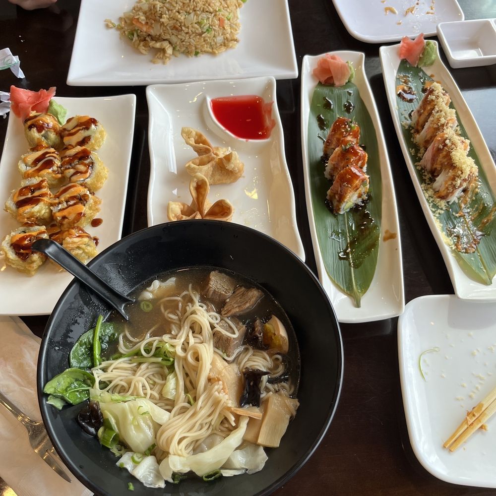 Sam Ramen - Combination Fried Rice, Sushi, Beef Ramen, & crab wontons - Ramen Near Me - Conroe, Texas
