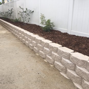 Del Mar Landscapes - Retaining wall with decomposed granite pathway - Landscaping Near Me - San Diego, California Del Mar Landscapes - Retaining wall with decomposed granite pathway - Landscaping Near Me - San Diego, California