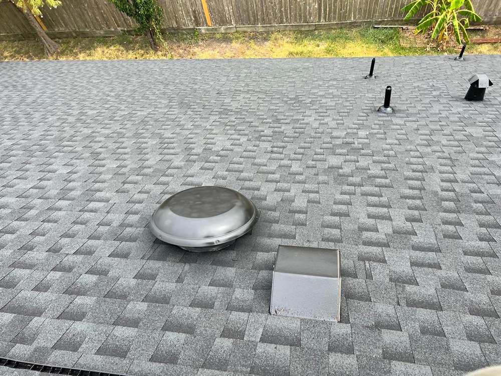 Slide of EZ & FAST Roofer's Contractors