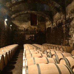 Château du Taillan - Barrel room