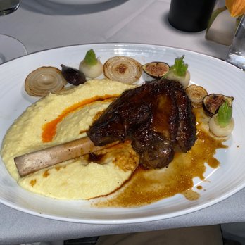 Robert - Slow Braised Lamb Shank - New American Near Me - New York, New York Robert - Slow Braised Lamb Shank - New American Near Me - New York, New York
