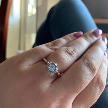 Baribault Jewelers - Jewelry Near Me - Glastonbury, Connecticut
