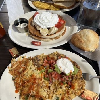 Millie's Cafe - Pasadena - Breakfast & Brunch Near Me - Pasadena, California