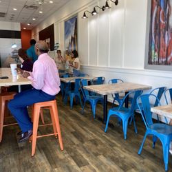 Tropical Smoothie Cafe