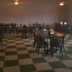 Pizza Quik - Dining Room