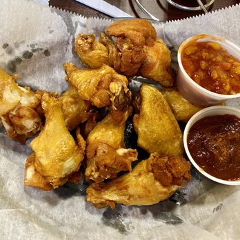 Wingnuts Pub and Grub - Wings with mango habanero sauce and spicy bbq sauce - Chicken Wings Near Me - Cape Coral, Florida Wingnuts Pub and Grub - Wings with mango habanero sauce and spicy bbq sauce - Chicken Wings Near Me - Cape Coral, Florida