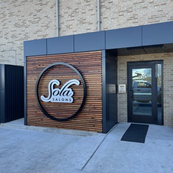 Half Barber Half Amazing - Barbers Near Me - Austin, Texas Half Barber Half Amazing - Barbers Near Me - Austin, Texas