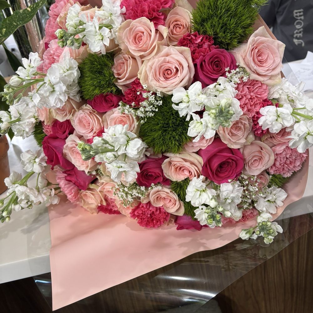 Baeza's Flowers & Decorations - Florists Near Me - Bronx, New York Baeza's Flowers & Decorations - Florists Near Me - Bronx, New York