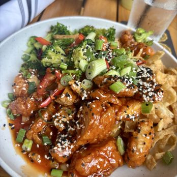 O'Toole's - Orange Chicken Sticky Rice Bowl - Gastropubs Near Me - Libertyville, Illinois O'Toole's - Orange Chicken Sticky Rice Bowl - Gastropubs Near Me - Libertyville, Illinois