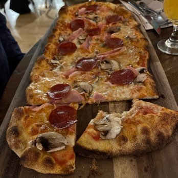 Zizzi - Classic Pepperoni Campagna - Italian Near Me - Cambridge, CAM Zizzi - Classic Pepperoni Campagna - Italian Near Me - Cambridge, CAM