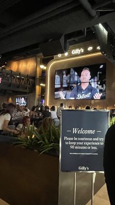 Gilly's Clubhouse by null