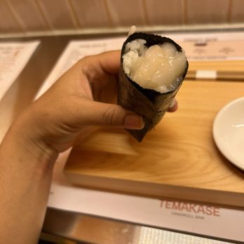 Temakase Hand Roll Bar - 28th St - Scallop roll (not spicy) - Japanese Near Me - New York, New York Temakase Hand Roll Bar - 28th St - Scallop roll (not spicy) - Japanese Near Me - New York, New York