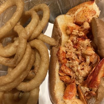 Pauli's - Warm lobster roll and onion rings. - Sandwiches Near Me - Boston, Massachusetts Pauli's - Warm lobster roll and onion rings. - Sandwiches Near Me - Boston, Massachusetts