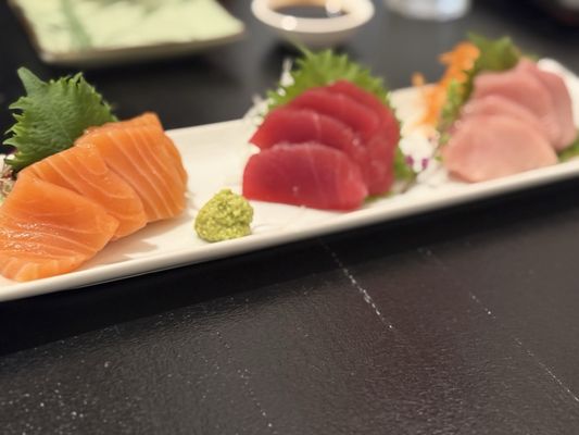 Murakami Sushi by null