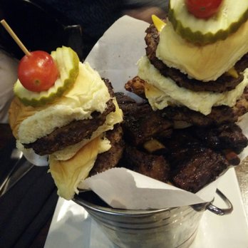 Dave & Buster's Vaughan - Sliders and Ribs - American Near Me - Vaughan, Ontario Dave & Buster's Vaughan - Sliders and Ribs - American Near Me - Vaughan, Ontario