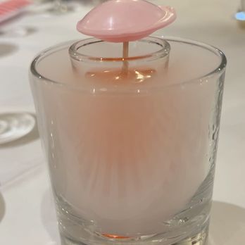 THE CHESTERFIELD MAYFAIR - Lemonade Mocktails in steamy dry ice - Hotels Near Me - London, XGL THE CHESTERFIELD MAYFAIR - Lemonade Mocktails in steamy dry ice - Hotels Near Me - London, XGL