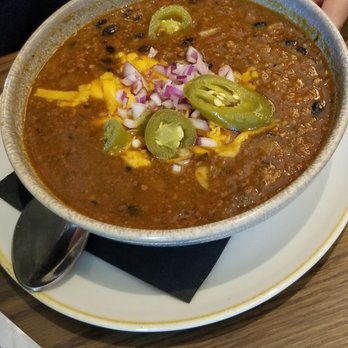 Gus's BBQ - Awesome chili cup...its HUGE - Barbeque Near Me - Porter Ranch, California