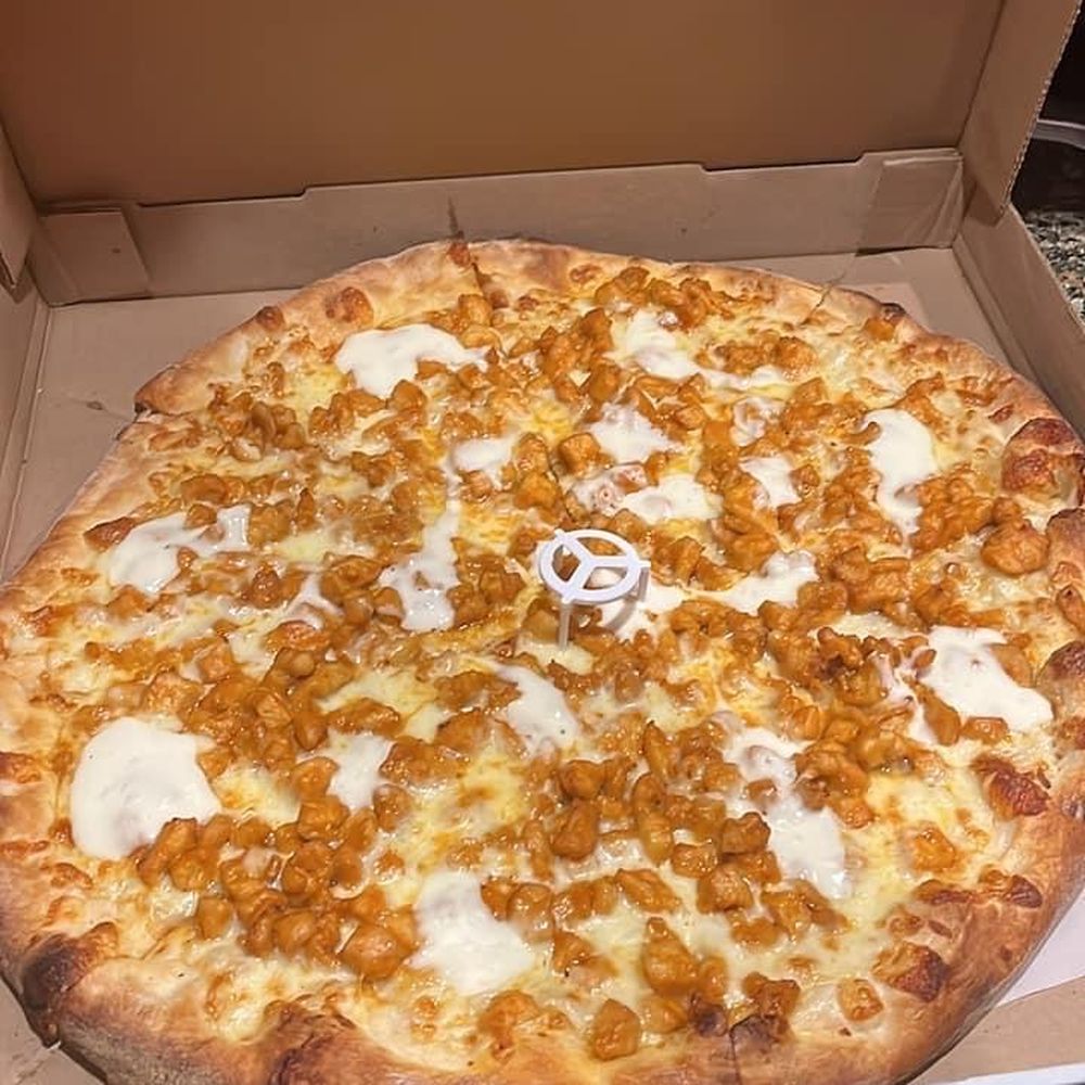 Maria's Pizza Bistro - Buffalo Chicken Pizza - Pizza Near Me - Ronkonkoma, New York Maria's Pizza Bistro - Buffalo Chicken Pizza - Pizza Near Me - Ronkonkoma, New York