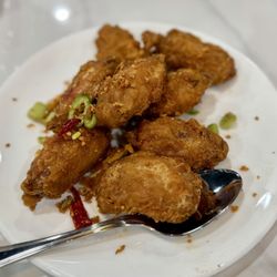 Triumph Valley Shoreline - Salt & Pepper Chicken Wings