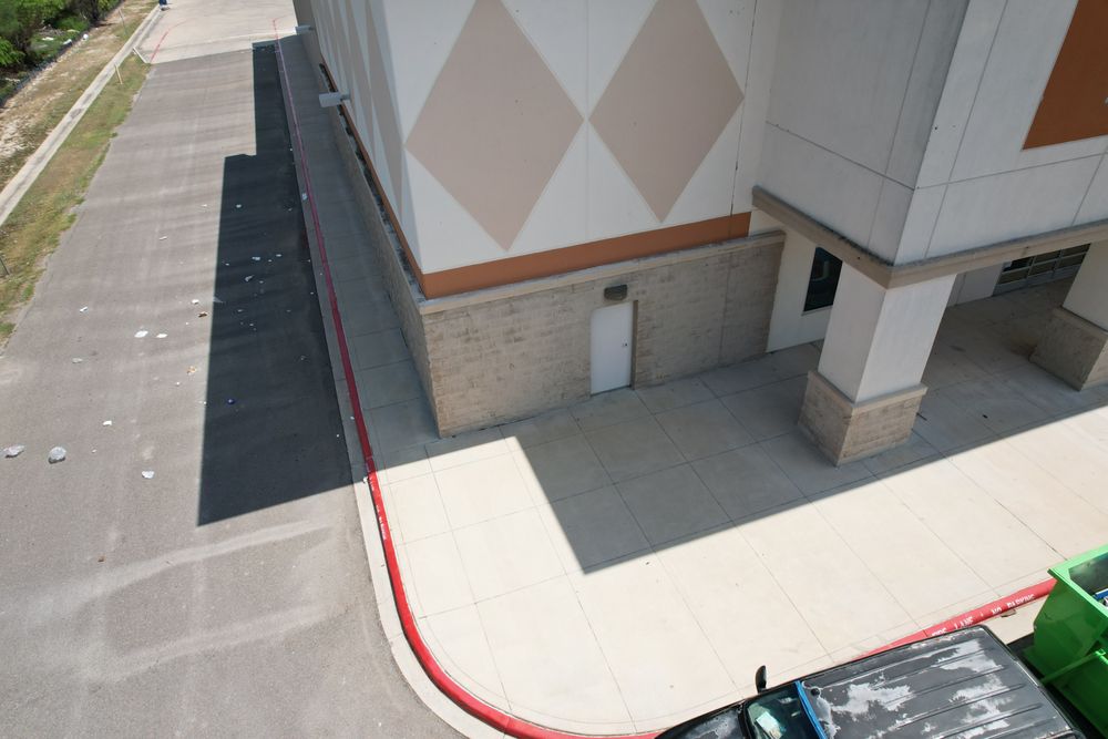 Slide of Get it Clean House Wash