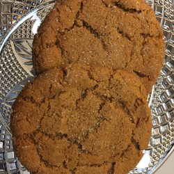 Sisters Cookie - Molasses Ginger Cookies