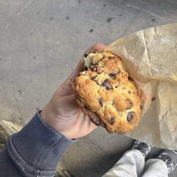 Levain Bakery - Cookie - Bakeries Near Me - New York, New York Levain Bakery - Cookie - Bakeries Near Me - New York, New York