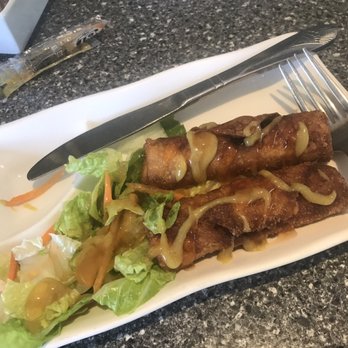 Cornell Cafe - Vegetable and Pork Egg Roll with a side salad. Great taste! Enjoyed it! - Japanese Near Me - Delray Beach, Florida Cornell Cafe - Vegetable and Pork Egg Roll with a side salad. Great taste! Enjoyed it! - Japanese Near Me - Delray Beach, Florida