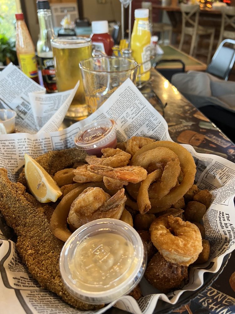 Anglers Lake & Steak