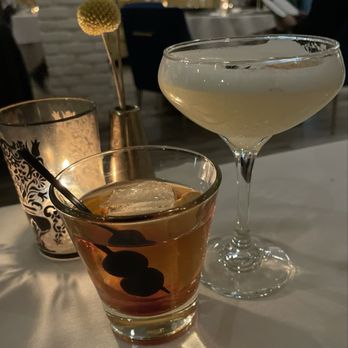 Willies Modern Fare - Old Fashion & Pear Martini - Modern European Near Me - Rancho Mirage, California