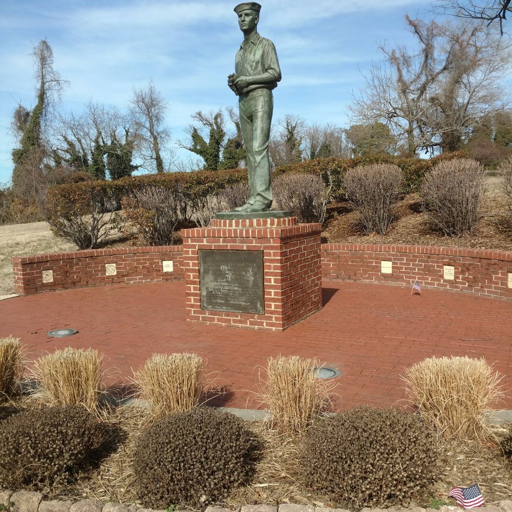 On Watch Monument - Landmarks & Historical Buildings Near Me - Solomons, Maryland On Watch Monument - Landmarks & Historical Buildings Near Me - Solomons, Maryland