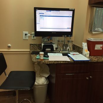Arturo R Logroño, MD - Internal Medicine Near Me - Pembroke Pines, Florida Arturo R Logroño, MD - Internal Medicine Near Me - Pembroke Pines, Florida