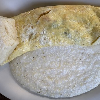 SeaCow Eatery - Veggie Omelette - American Near Me - Edisto Beach, South Carolina
