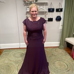 Sabrina Ann Once Worn and Never Worn Bridal - Mother of the bride Dress