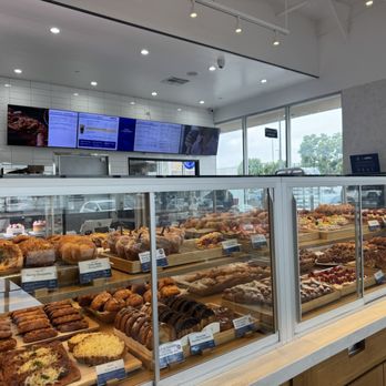Paris Baguette - Patisserie/Cake Shop Near Me - Cypress, California Paris Baguette - Patisserie/Cake Shop Near Me - Cypress, California