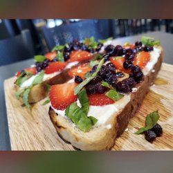 What the Bright Berry Basil 2 Slices used to look like