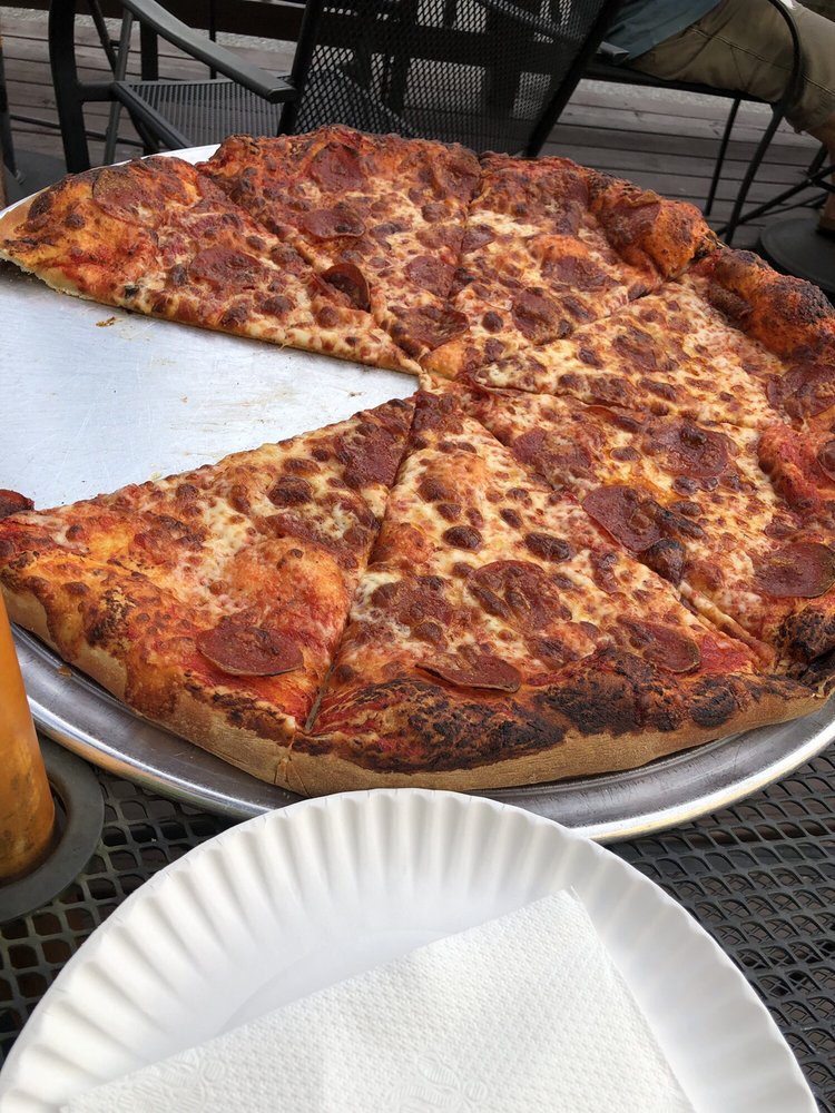 CHARLIE MAC’S PIZZERIA 23 Photos & 38 Reviews 17 E Main St, Warner