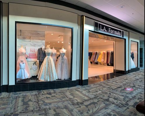 formal dress shops springfield il LA Formals & Bridal, 2501 Wabash Ave, Fl 2, Springfield, 62704, US INV-D223903