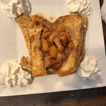 The Nook - Apple Churro French Toast - American Near Me - Charlottesville, Virginia The Nook - Apple Churro French Toast - American Near Me - Charlottesville, Virginia