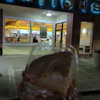 Nation's Giant Hamburgers - Pie day! - Burgers Near Me - Moraga, California